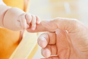 薄毛の治療におけるつむじの改善方法は？