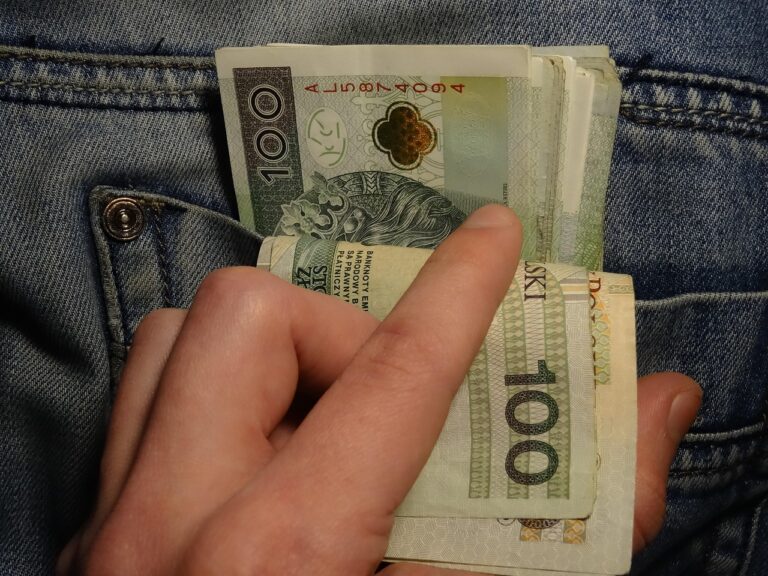 AGA治療の支払い方法は現金OKか？